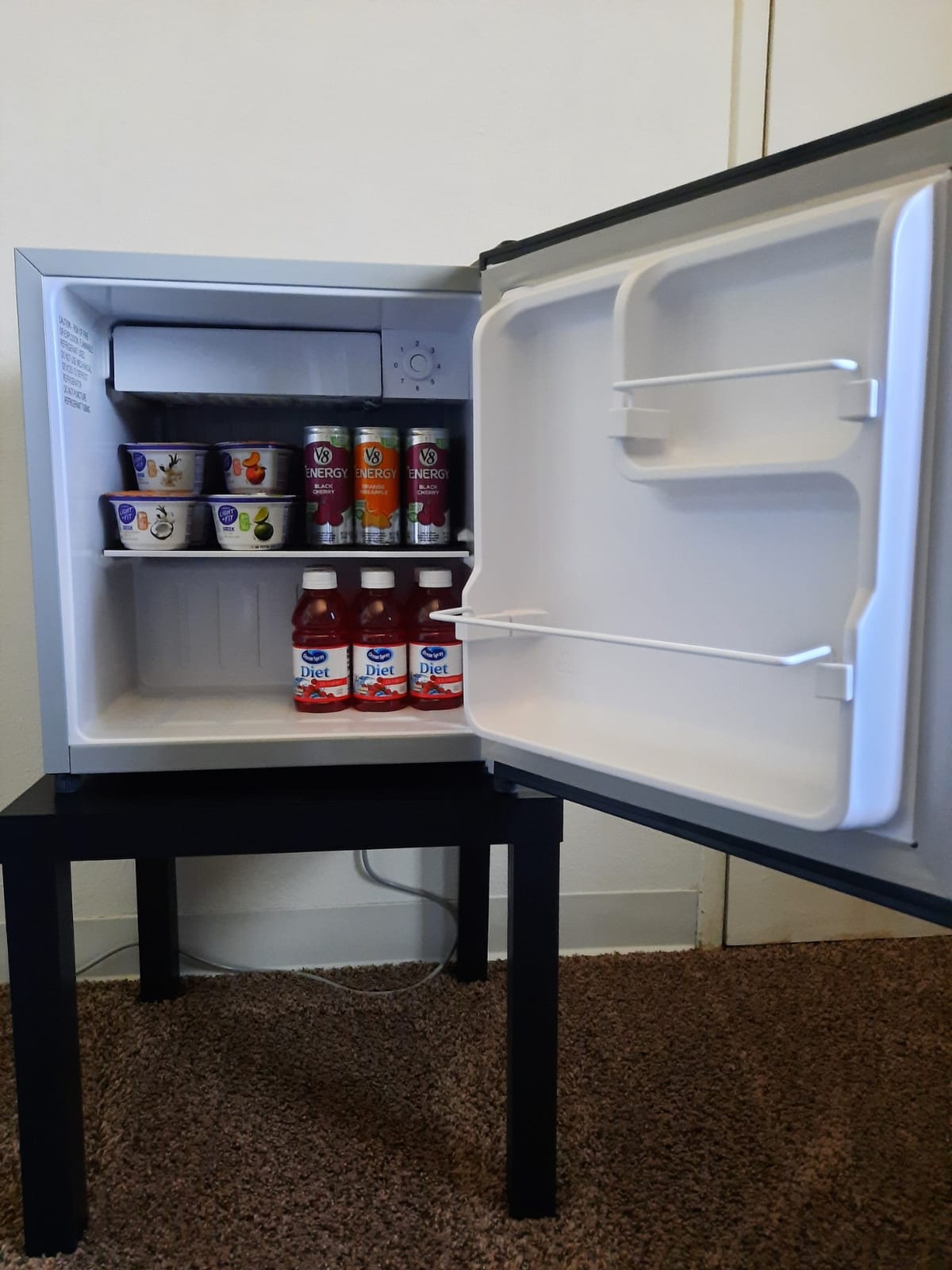 BLACK+DECKER 1.7 Cu. Ft. Compact Refrigerator, Energy Star, BCRK17W, White customer photo 2