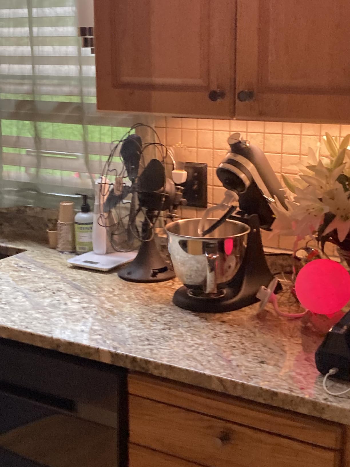 KitchenAid Artisan Mini, 3.5-Qt Tilt Head Stand Mixer, Black Matte, Model KSM3316XBM customer photo 1
