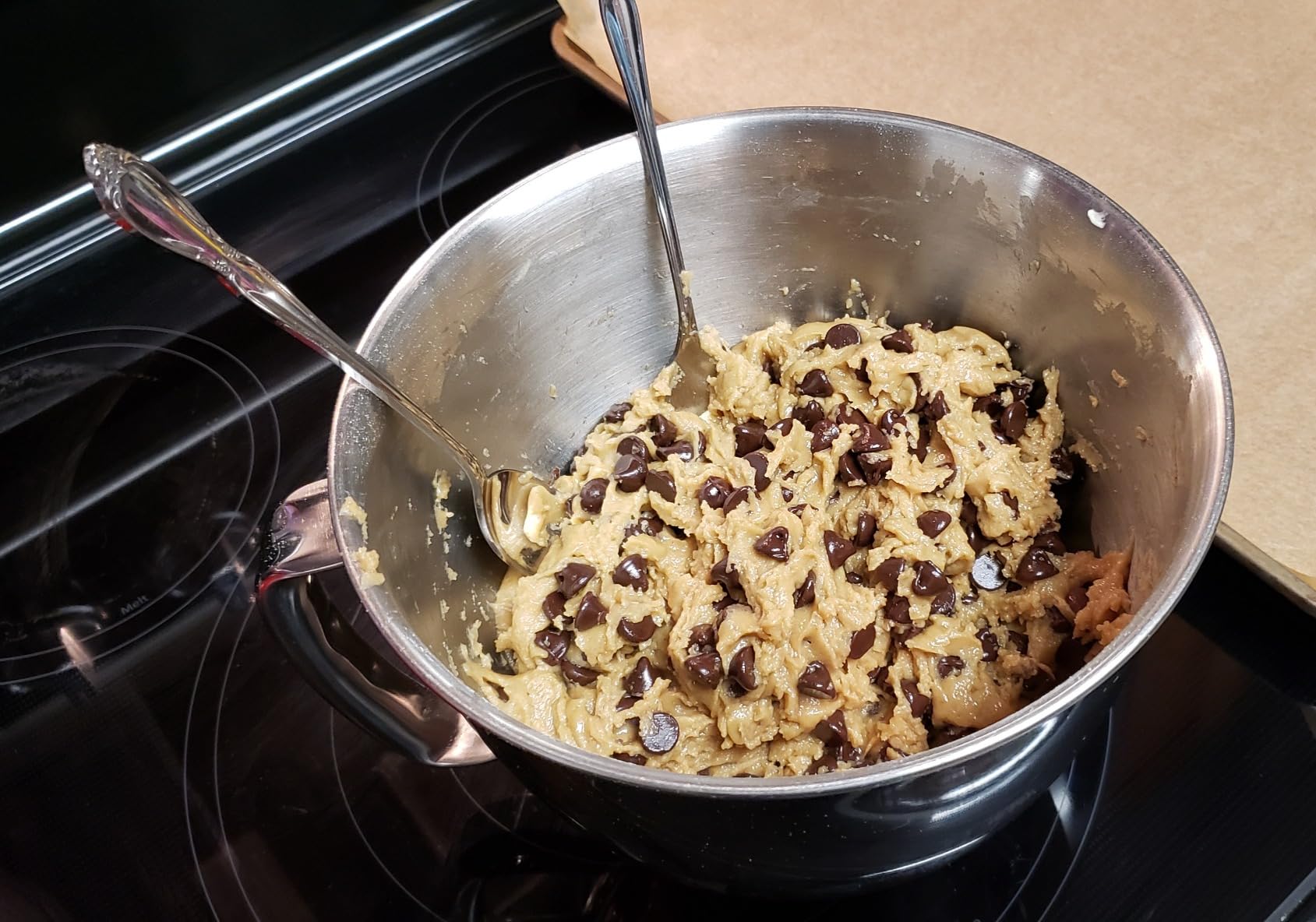 KitchenAid Artisan Mini, 3.5-Qt Tilt Head Stand Mixer, Black Matte, Model KSM3316XBM customer photo 2