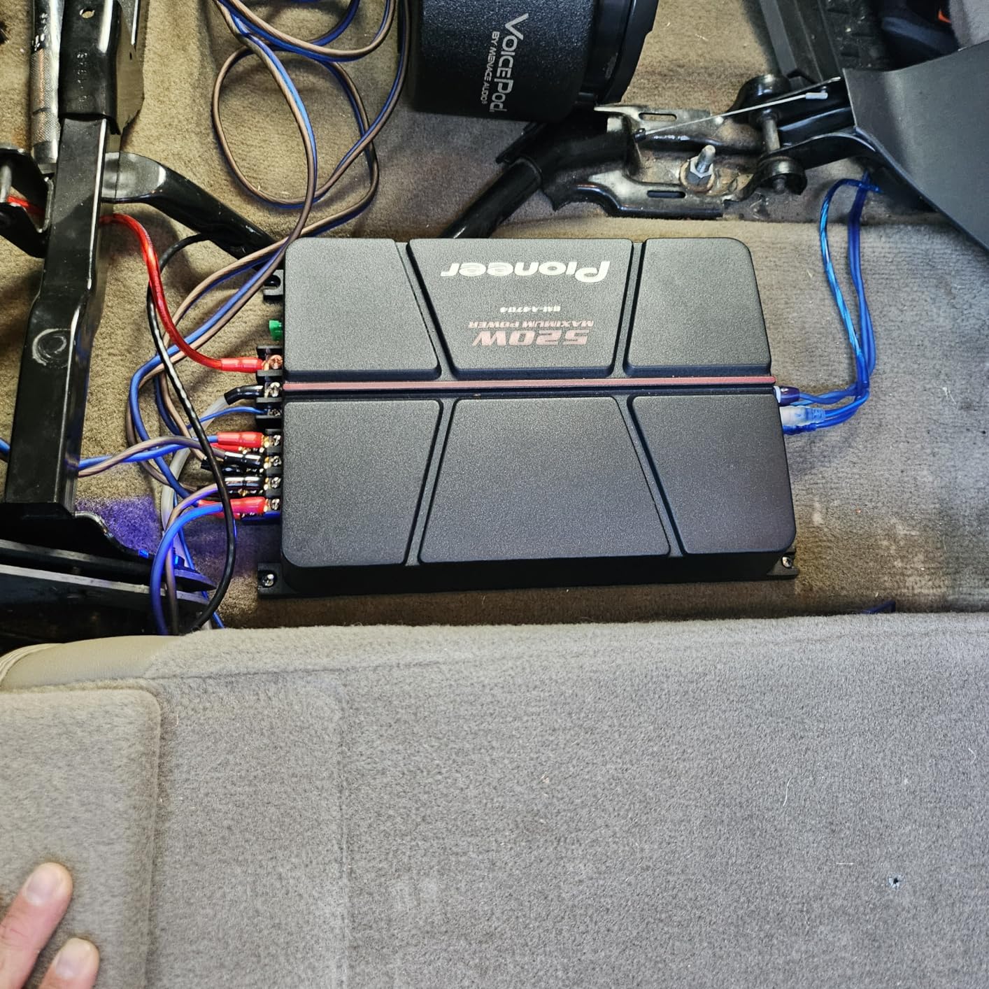 Pioneer GM-A4704 520W Max Class AB Bridgeable 4-Channel Car Amplifier customer photo 1