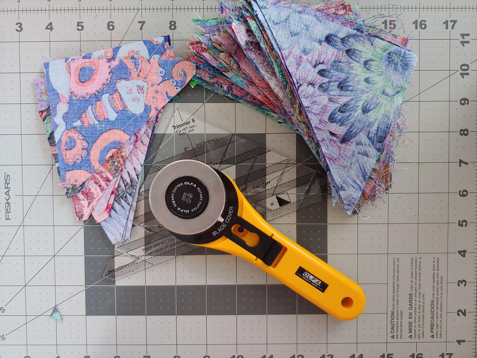 New Leaf Stitches Clearly Perfect Slotted Trimmer — Acrylic Quilting Ruler for Half Square Triangles & HST Cutting — Slotted Quilting Ruler for Strip Piecing, Block Construction & Accurate Trimming customer photo 1