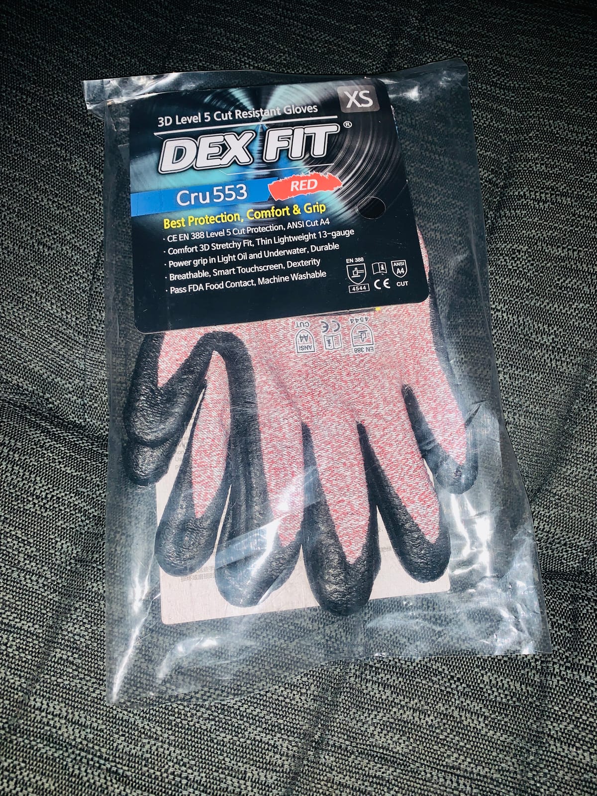 DEX FIT Level 5 Cut Resistant Gloves Cru553, 3D-Comfort Fit, Firm Grip, Thin & Lightweight, Touch-Screen Compatible, Durable, Breathable & Cool, Machine Washable; Grey M (8) 1 Pair customer photo 1