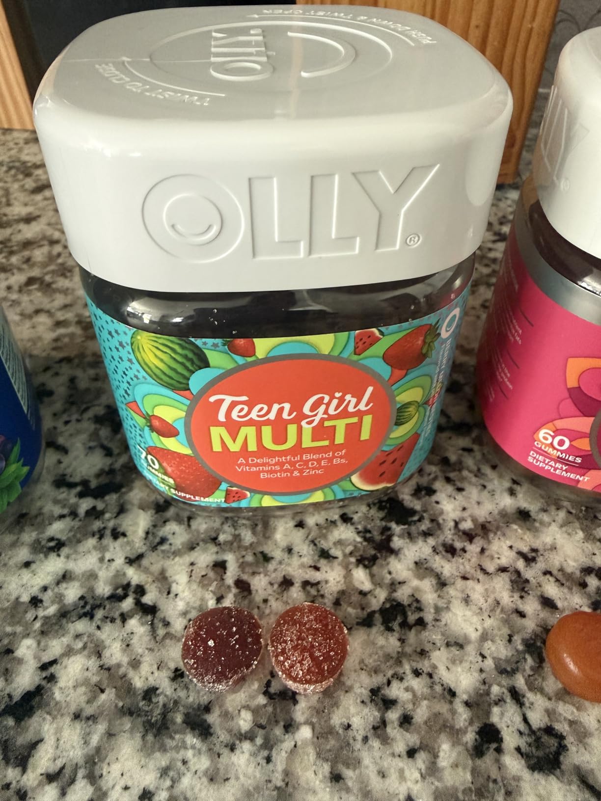 OLLY Teen Girl Multi Gummy, Healthy Skin and Immune Support*- 70 Count customer photo 1