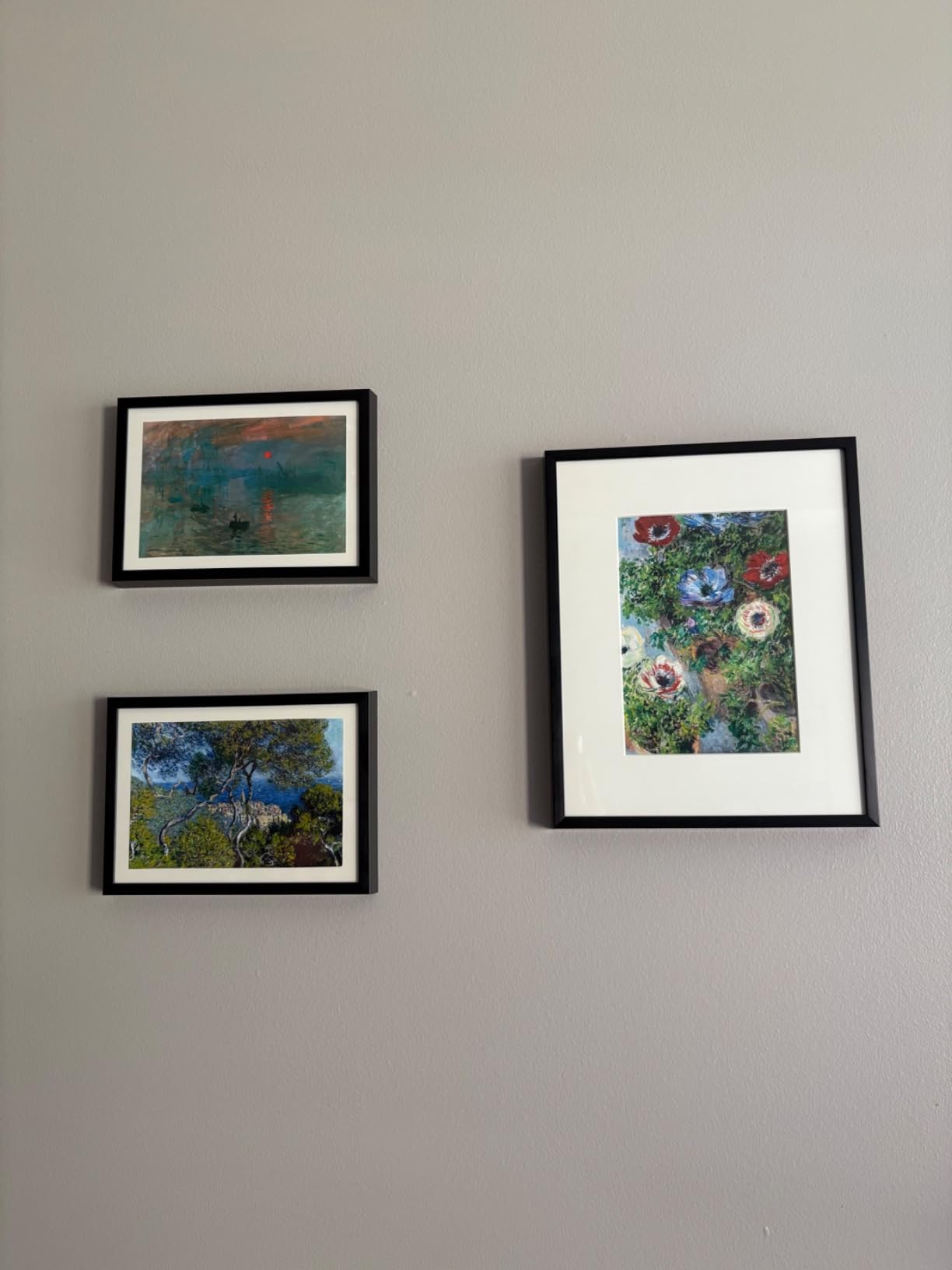 Golden State Art 7 Pack Gold Aluminum Frame with White Mat, Real Glass | Includes One 11x14, Two 8x10, Four 5x7 Frames with Sawtooth Hangers customer photo 1