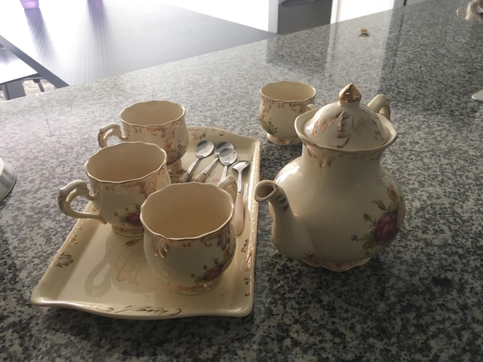 YOLIFE Porcelain Tea Set, Ivory Vintage Pink Rose Teaset, 4 Teacups, 1 Teapot, 4 Teaspoons and Serving Tray, Gifts for Tea Party, Birthday, Mom, Adults, Women, Wedding customer photo 1