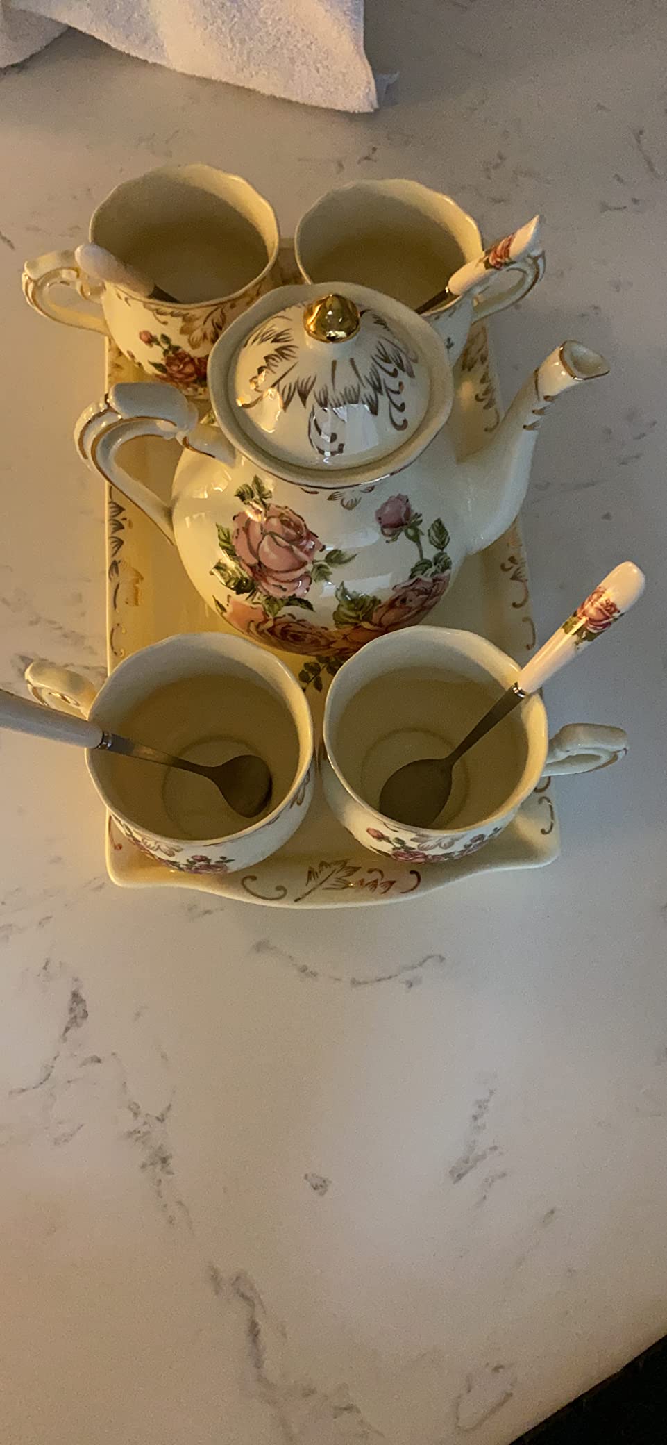 YOLIFE Porcelain Tea Set, Ivory Vintage Pink Rose Teaset, 4 Teacups, 1 Teapot, 4 Teaspoons and Serving Tray, Gifts for Tea Party, Birthday, Mom, Adults, Women, Wedding customer photo 2