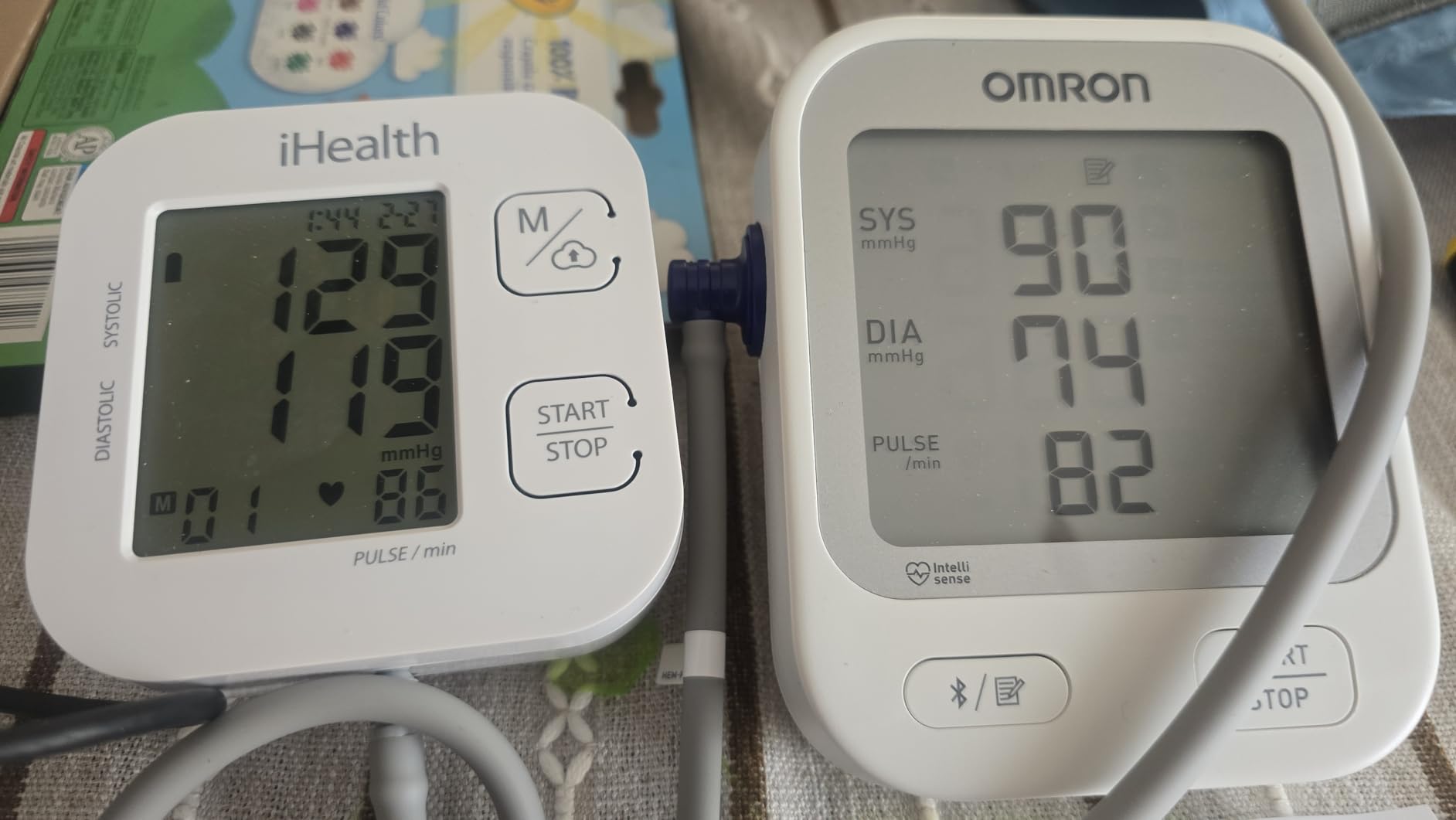 PARAMED Automatic Wrist Blood Pressure Monitor: Blood-Pressure Kit of Bp Cuff + 2AAA and Carrying case - Irregular Heartbeat Detector & 90 Readings Memory Function & Large Display customer photo 1