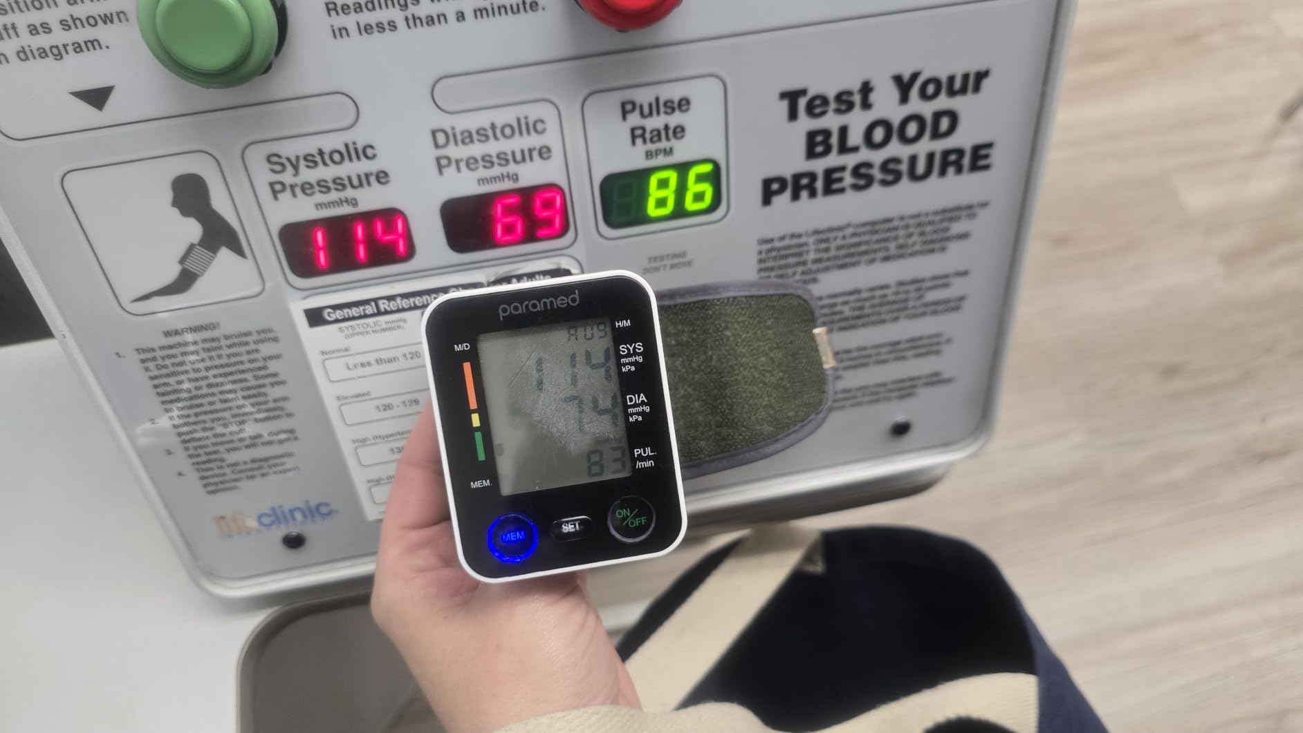 PARAMED Automatic Wrist Blood Pressure Monitor: Blood-Pressure Kit of Bp Cuff + 2AAA and Carrying case - Irregular Heartbeat Detector & 90 Readings Memory Function & Large Display customer photo 2