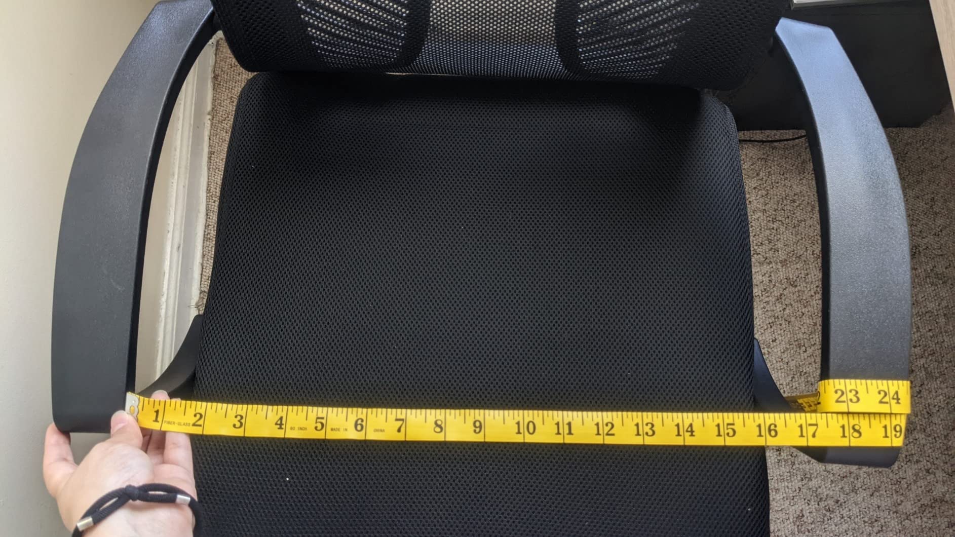 Furmax Office Chair,Ergonomic Computer Desk Mesh Chair,Lumbar Support,Black customer photo 1