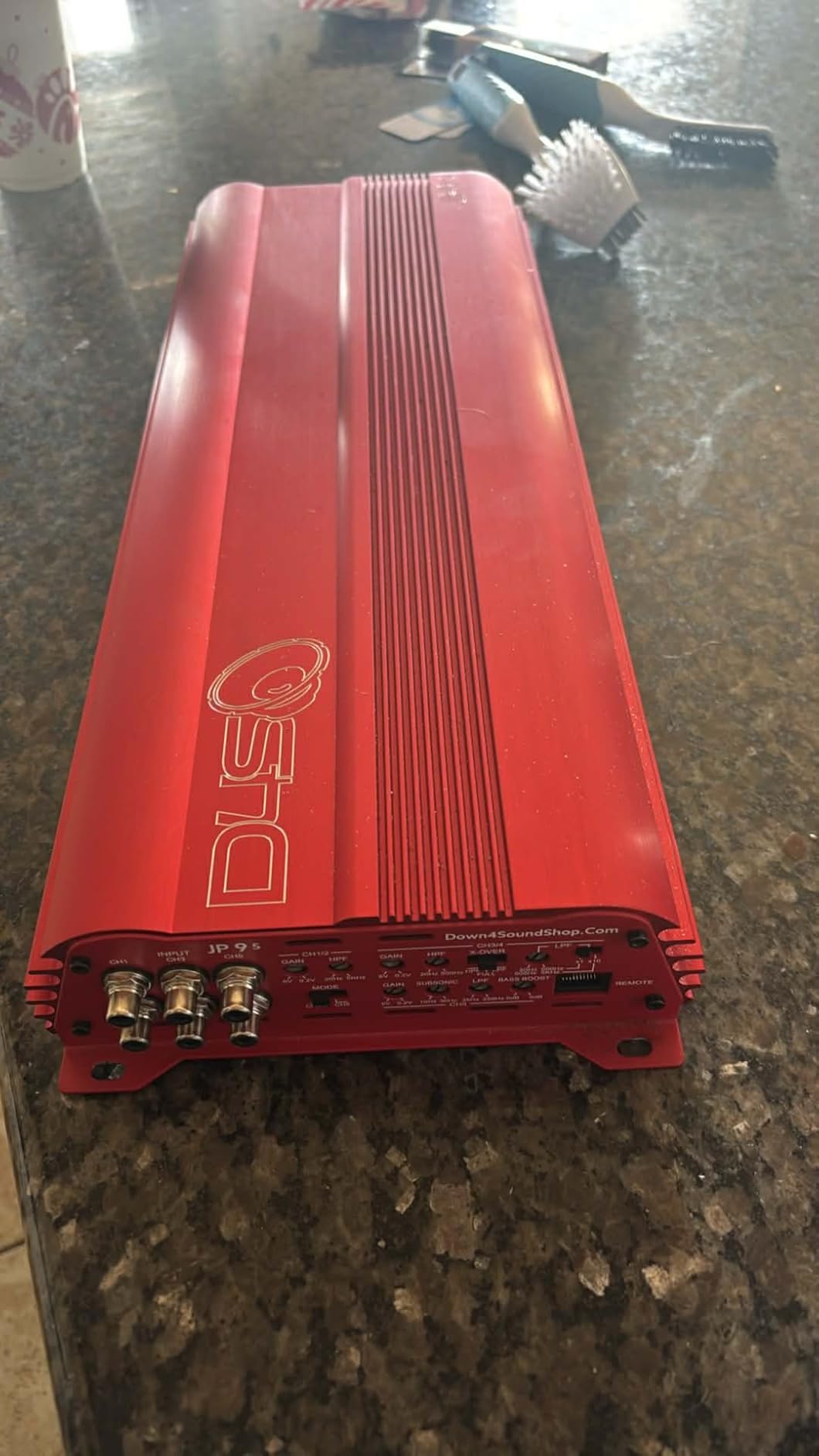 Taramps DS 440X4 2 Ohms 440W RMS Full Range 4-Channel Car Stereo Amplifier customer photo 1