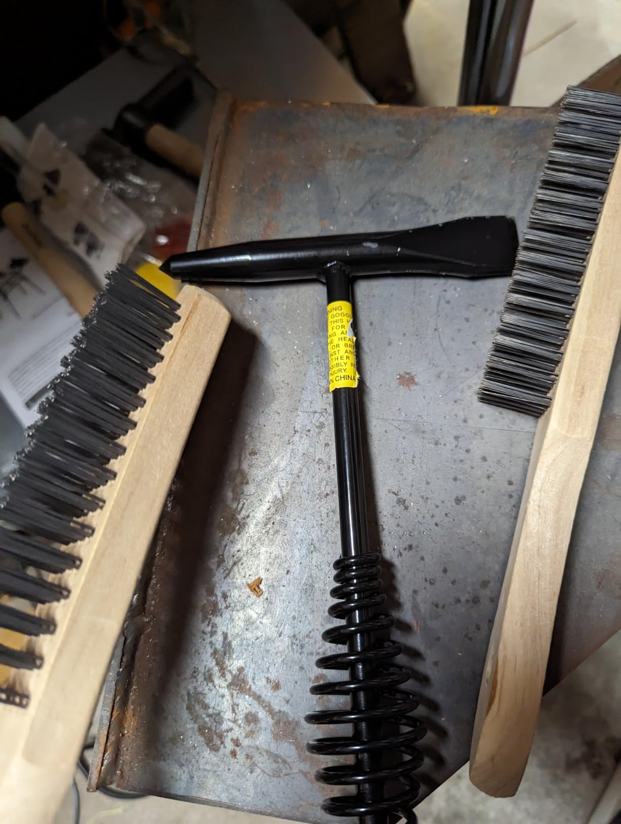 VASTOOLS Welding Chipping Hammer with Coil Spring Handle,10.5