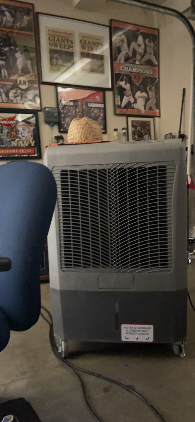 Hessaire MC37M Indoor or Outdoor Portable Oscillating Evaporative Swamp Air Cooler for 950 Square Feet of Space with Water Reservoir customer photo 2