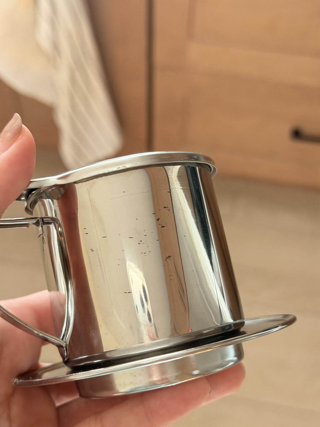 Vietnamese Coffee Filter Maker Press. Screw Down Phin Made in Vietnam. Authentic (1, Medium (8 oz)) customer photo 1