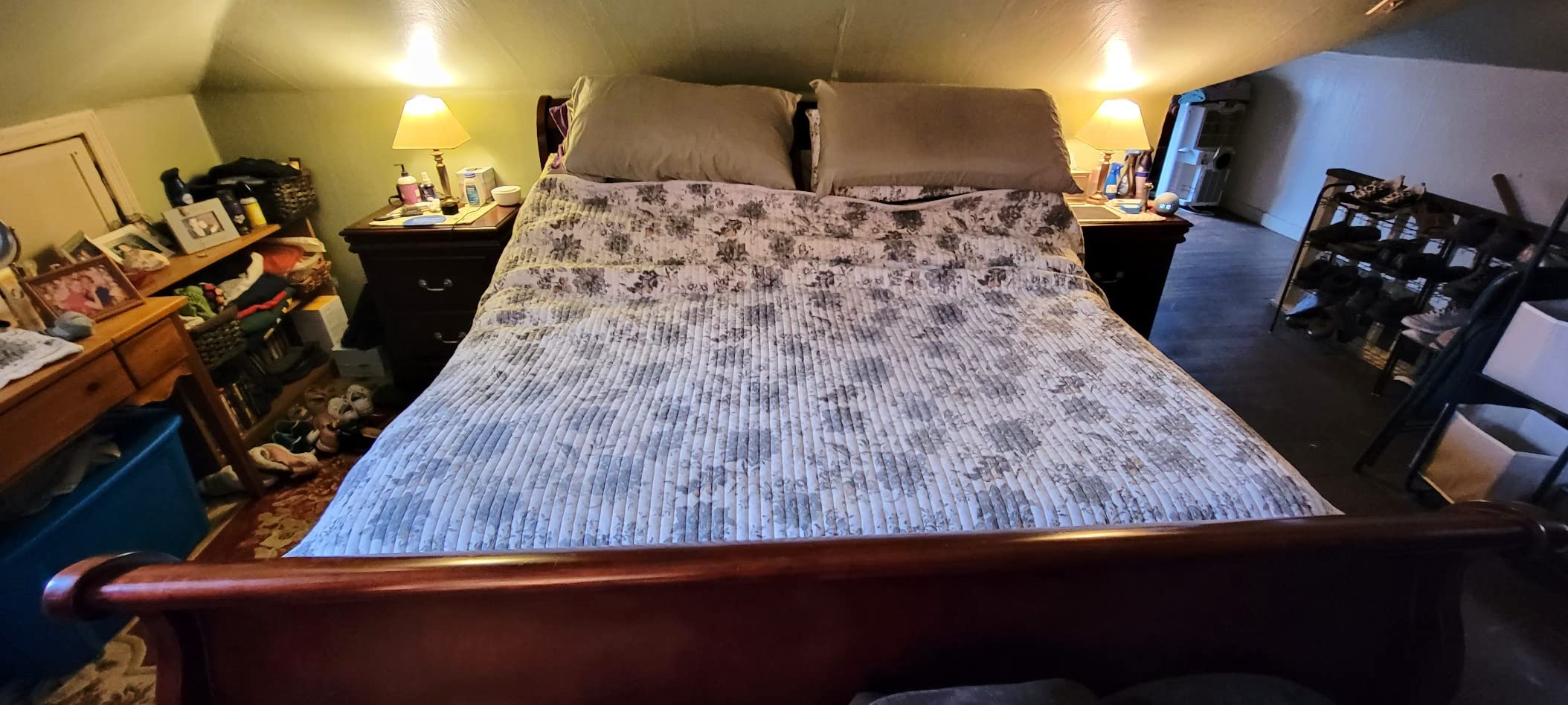 Sven & Son Platinum Adjustable Bed Base Frame Only, Head and Foot Lift, Lumbar Support, Head-Pillow-Tilt, Massage, Under-Bed Lights, USB - Queen customer photo 2