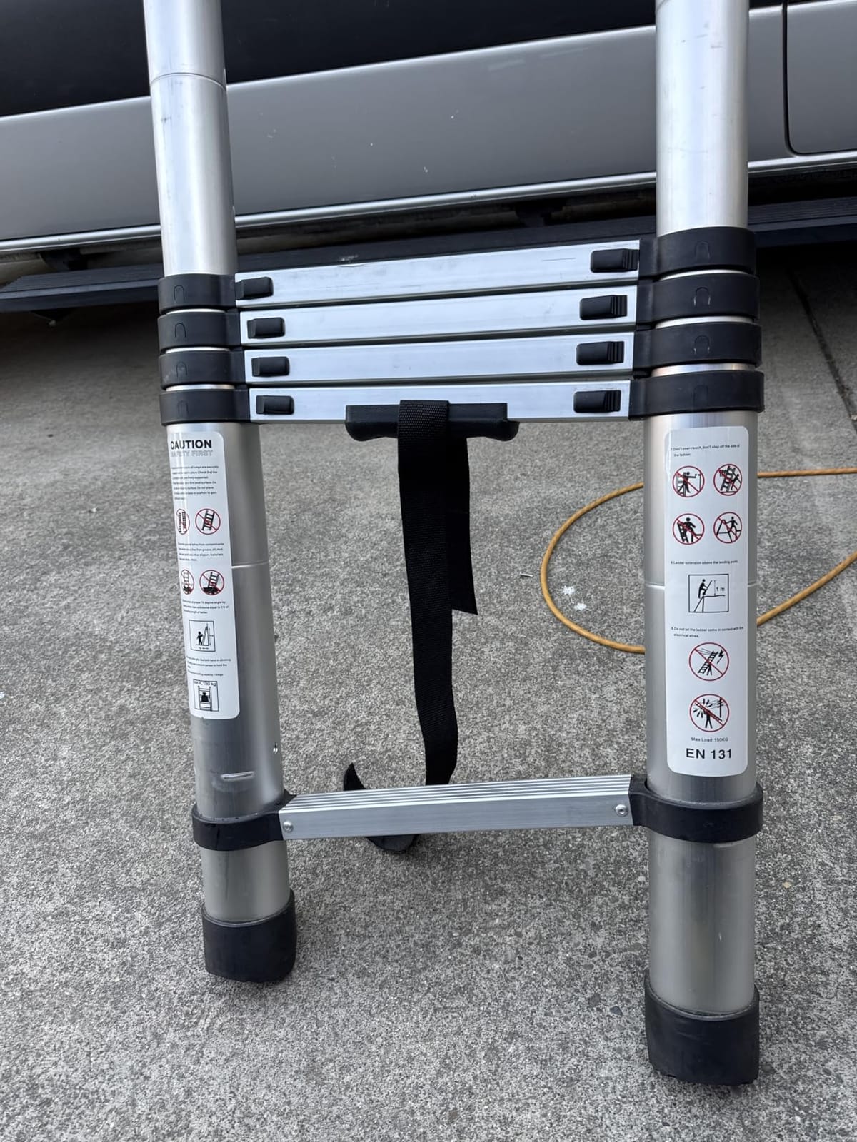 15Ft/4.5M Aluminum Multi-PurposeTelescoping Ladders customer photo 2