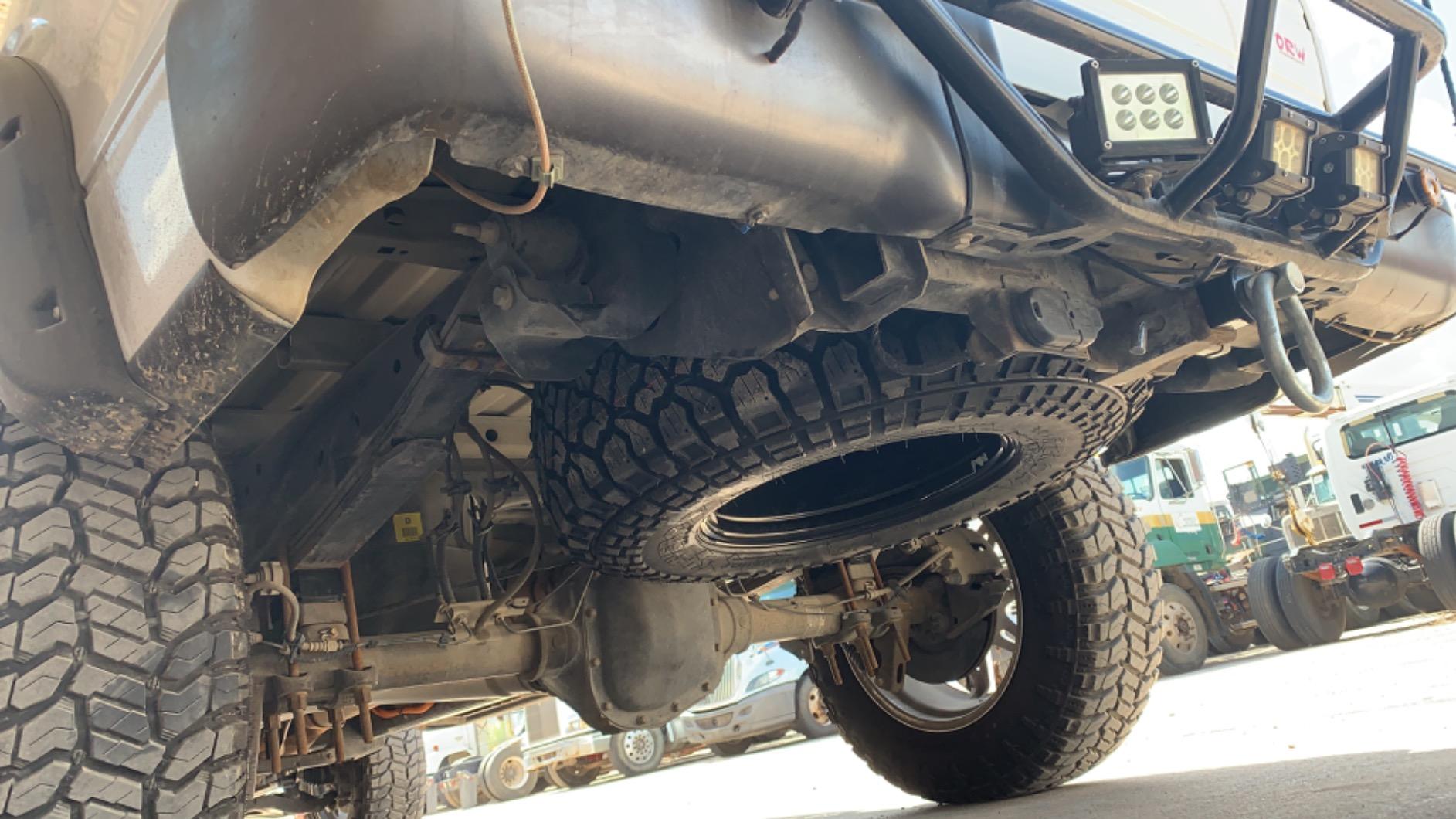 Kenda Klever R/T KR601 Rugged Terrain LT35X10.50R17 121R D Light Truck Tire customer photo 2