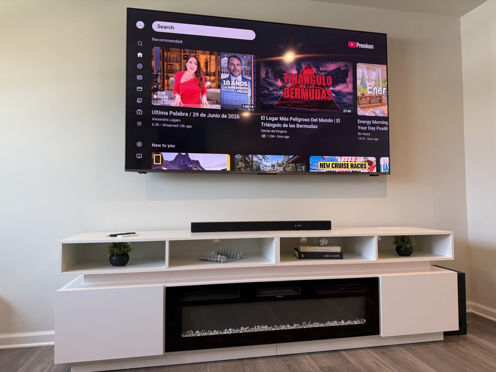ECHOGEAR Tilting TV Wall Mount for 40” – 90” TVs up to 135lbs, 10 deg Tilt customer photo 1