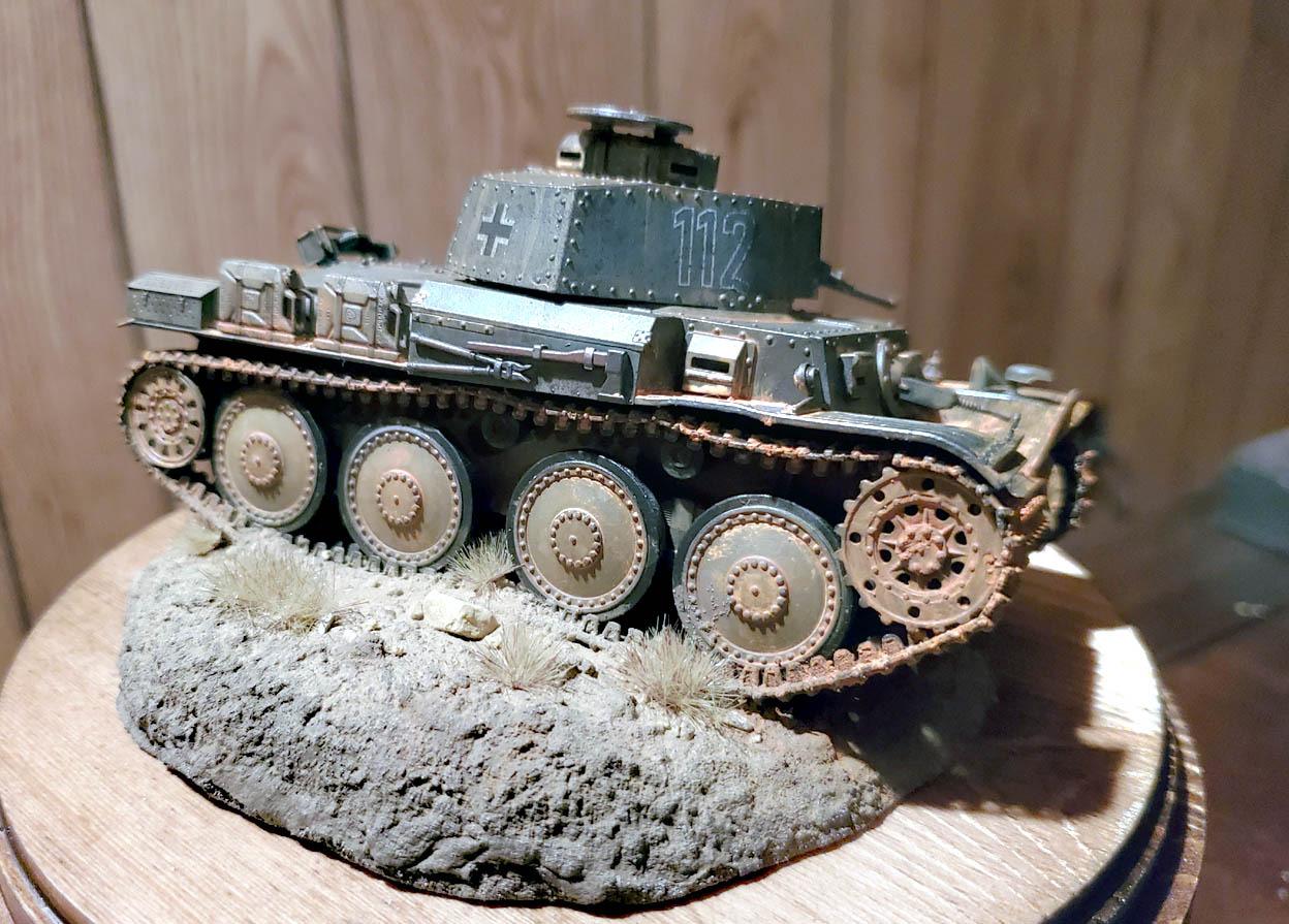 Tamiya 35369 1/35 German Lt Tank Panzerkampfwagen 38t Ausf E/F customer photo 2