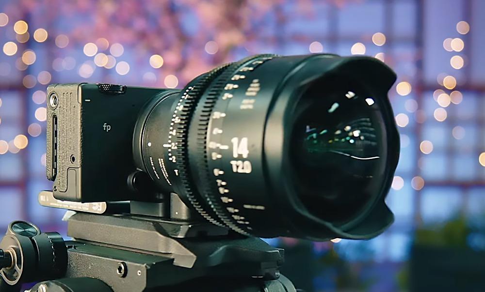 fp Mirrorless Full-Frame Digital Camera customer photo 1