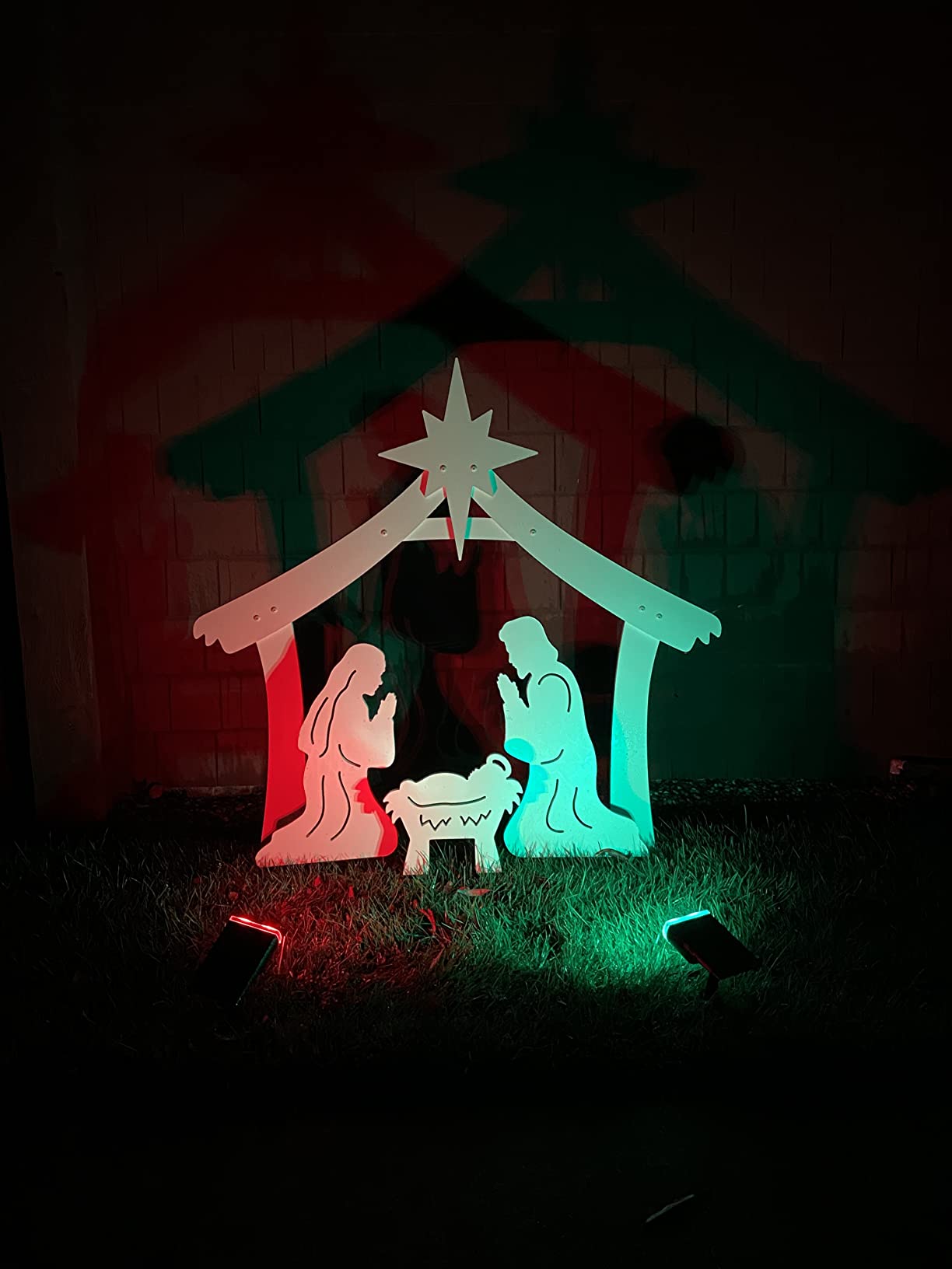 FrontYard Originals All-Weather Outdoor Holy Family Nativity, Waterproof, Made in USA, 4ft Tall, Durable Material, Simple Assembly, Easy Storage, Yard Nativity Set customer photo 1