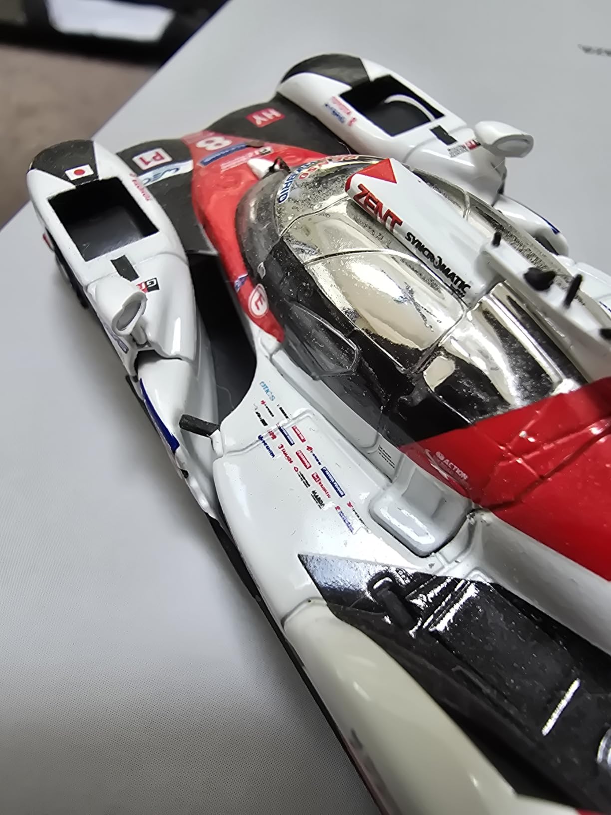 OPO 10 - Toyota TS050 Hybrid # 8 - Toyota GAZOO Racing - 8th Le Mans 2017 - Buemi-Davidson-Nakajima - Spark 1/43 for Hachette Japon (01) customer photo 2