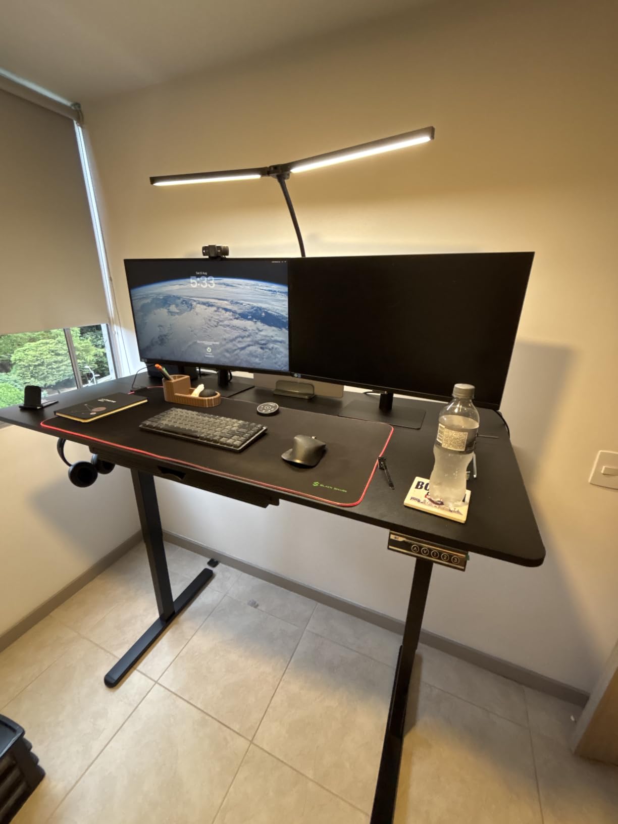 SHW 55 x 28 Electric Height Adjustable Standing Desk w/Drawer, Black customer photo 1