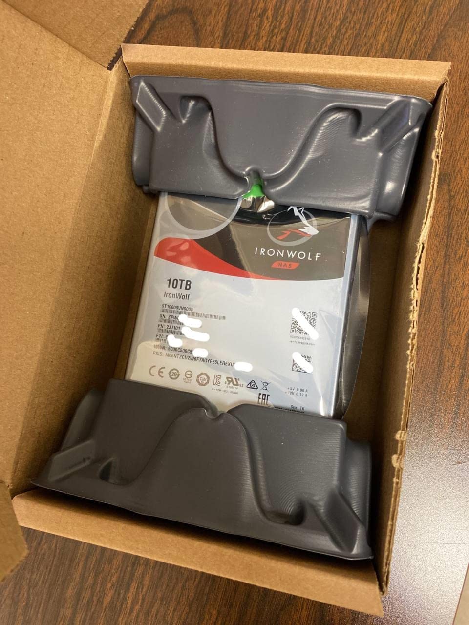 Seagate IronWolf 10TB NAS Internal Hard Drive HDD – CMR 3.5 Inch SATA 6Gb/s 7200 RPM 256MB Cache for RAID Network Attached Storage, with Rescue Service (ST10000VN0008) customer photo 1