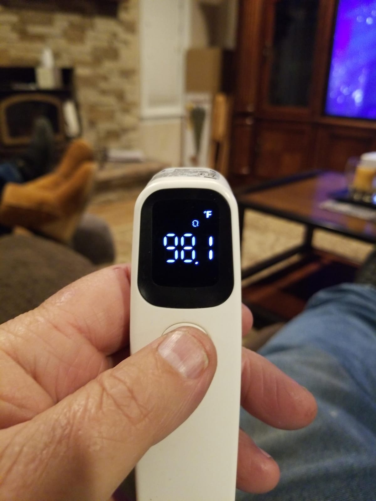 Medical Grade No-Touch Forehead Thermometer customer photo 1
