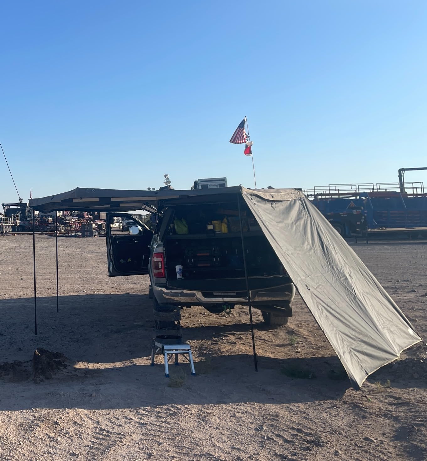 Overland Vehicle Systems HD Nomadic 270 Drivers Side Awning Wall 3 | Dark Grey | Awning Sold Separately | 18119909 customer photo 1