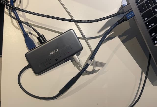 Anker USB-C Hub, 8-in-1 Multiport Ethernet Adapter with 4K@60Hz HDMI Port, 85W Max PD, 10Gbps USB-C & 2 USB-A Data Ports, microSD/SD Card Reader for USB C Laptops, MacBook Pro, XPS, iPad customer photo 1