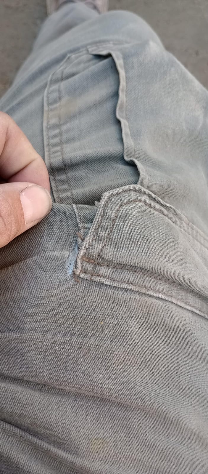 Men's Relaxed Fit Stretch Cargo Pant customer photo 2
