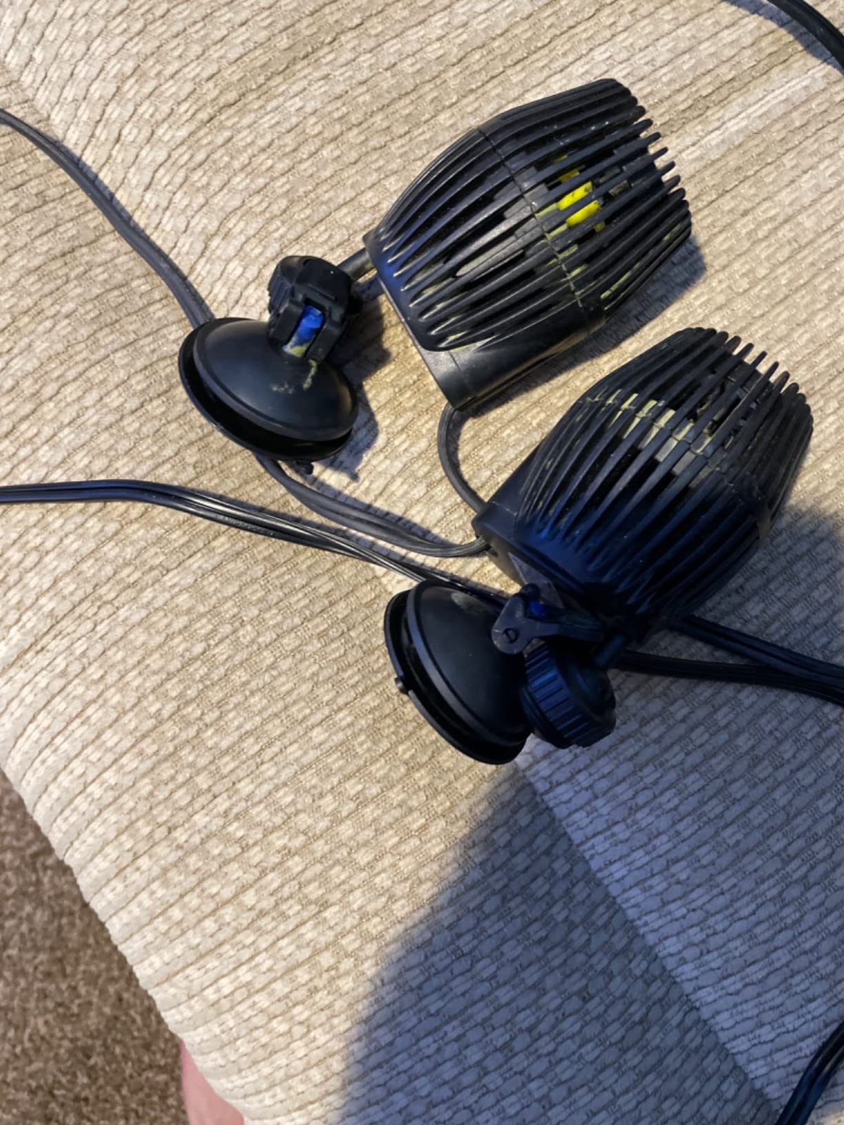 AQUANEAT 2 Pack Aquarium Circulation Pump,800 GPH Fish Tank Powerhead, Saltwater Wave Maker, Submersible Water Pump with Suction Cup customer photo 1