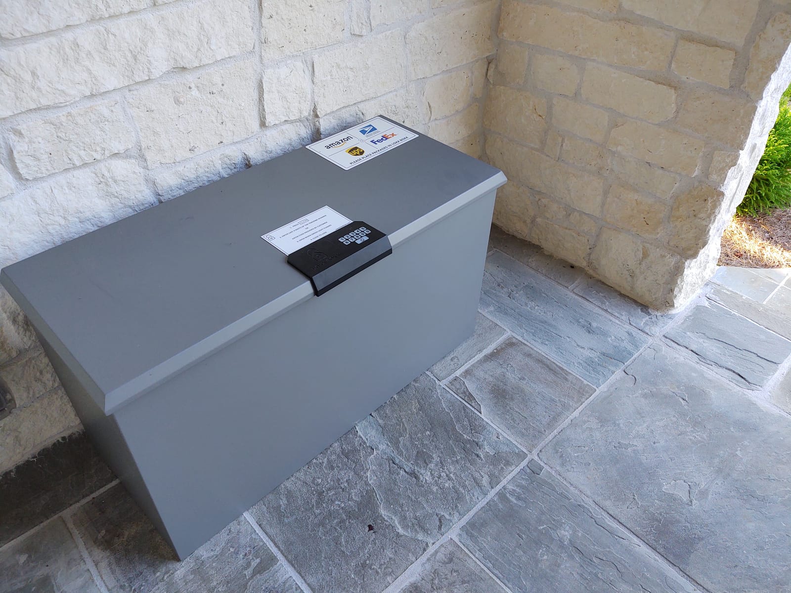 Loxx Boxx Smart Parcel Package Delivery Locker, LTE Cellular Mail Lock Box w/Wi-Fi and Bluetooth, Safe, Private Mailbox Locking Box for Deliveries, XL customer photo 2