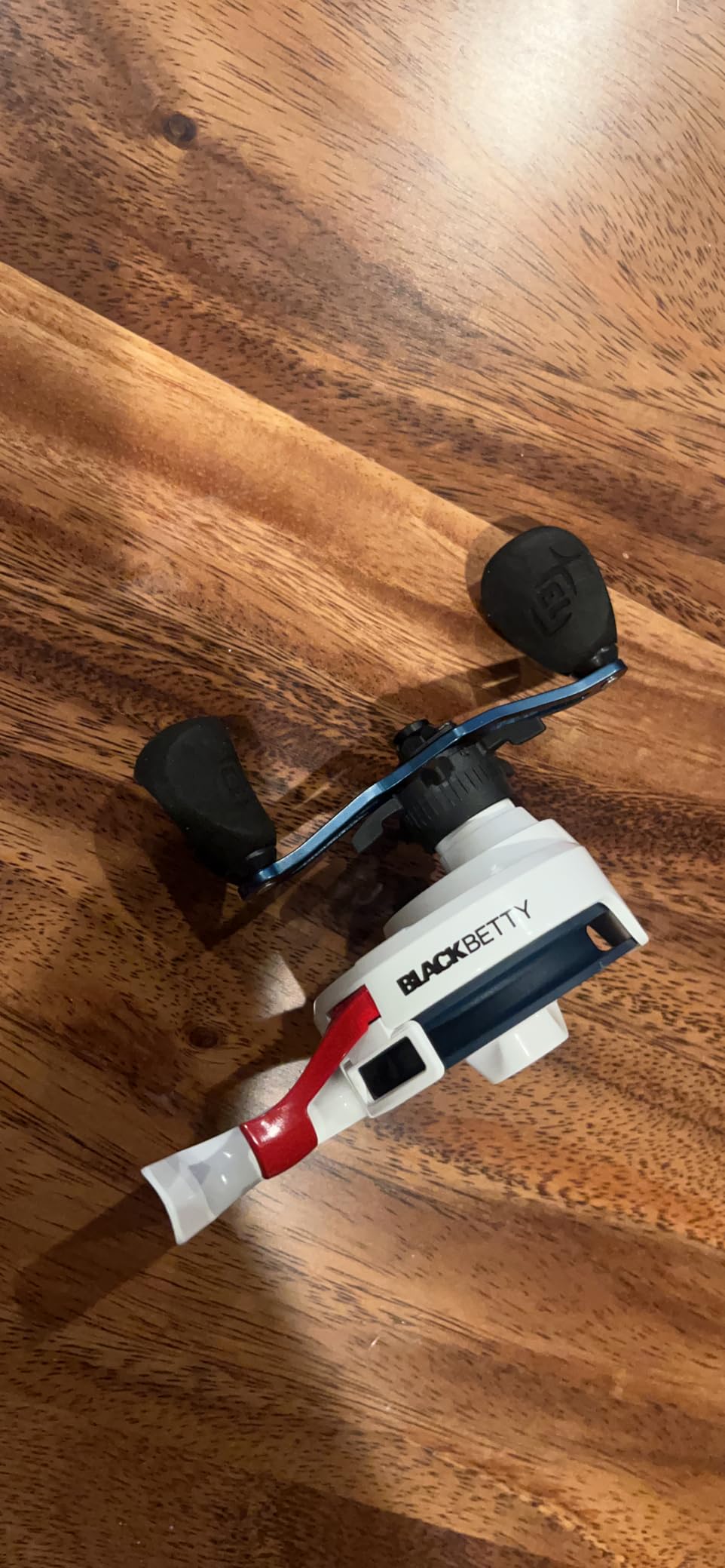 13 Fishing Freefall Ghost Maverick Inline Ice Fishing Reel customer photo 2