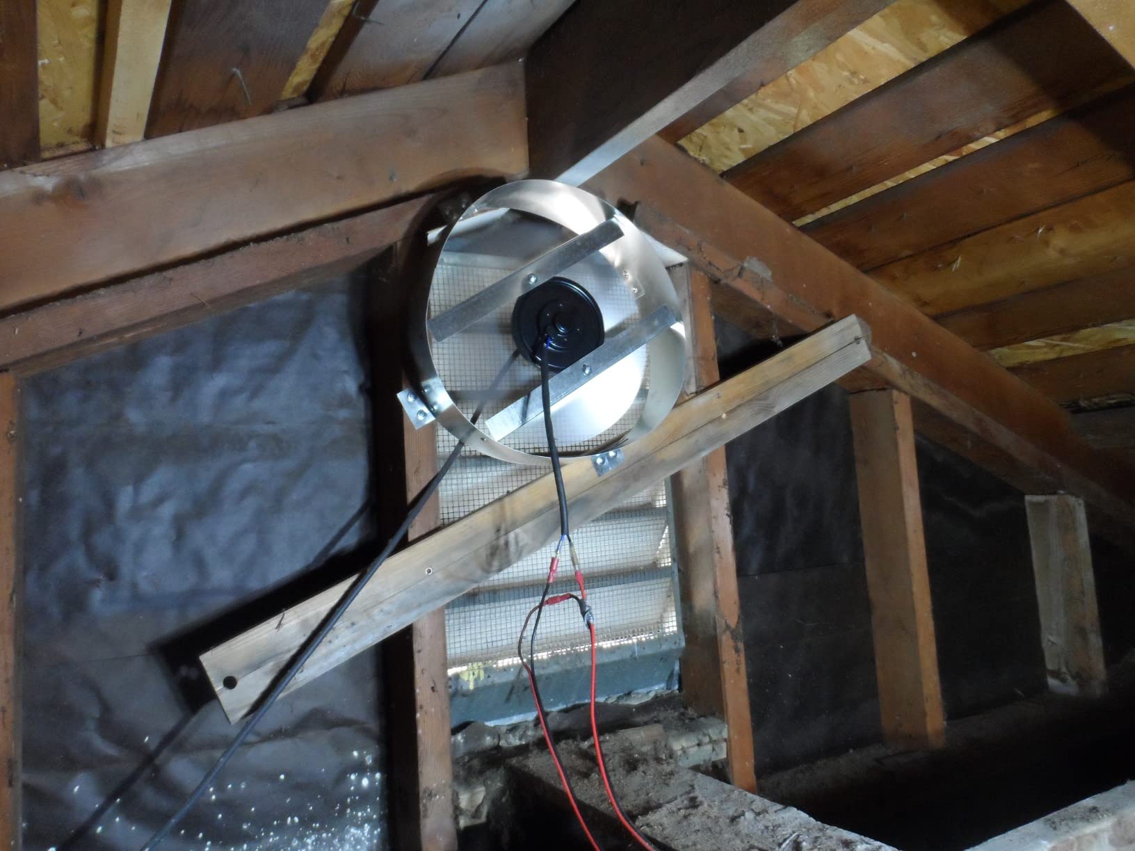 Amtrak Solar 50W Solar Attic Fan with On/Off Switch – Quiet Waterproof Solar Exhaust Fan for Gable & Roof Vent | Attic, Garage & Shed Ventilation – Made in USA customer photo 2