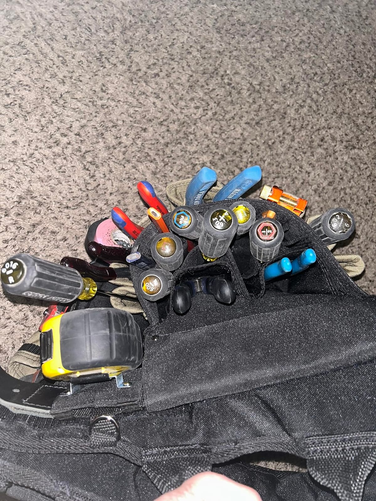 BOULDER BAG Ultimate Electrician Tool Belt, Large 33-36
