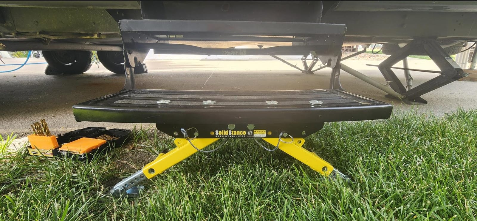 Lippert Solid Stance RV Step Stabilizer Kit for 5th Wheels, Travel Trailers and Motorhomes customer photo 2