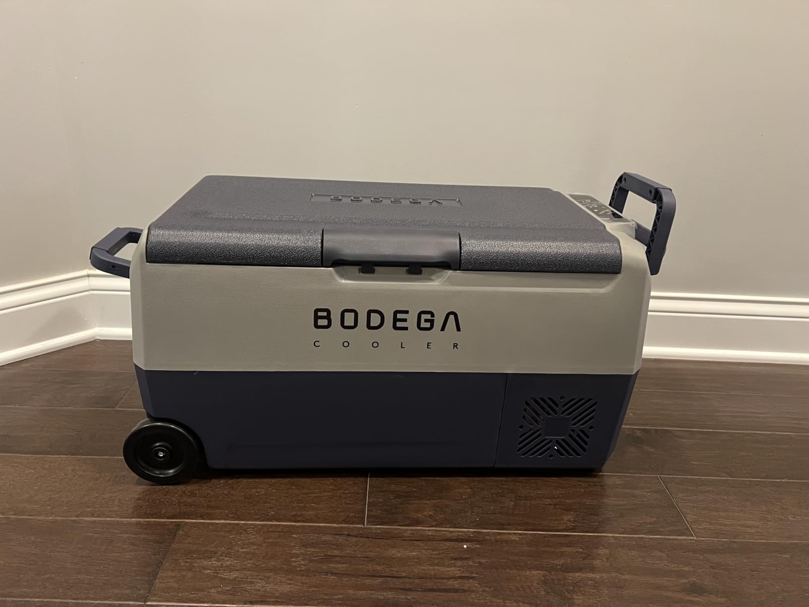 BODEGA 12 Volt Portable Car Refrigerator 53 Quart Single Zone customer photo 1