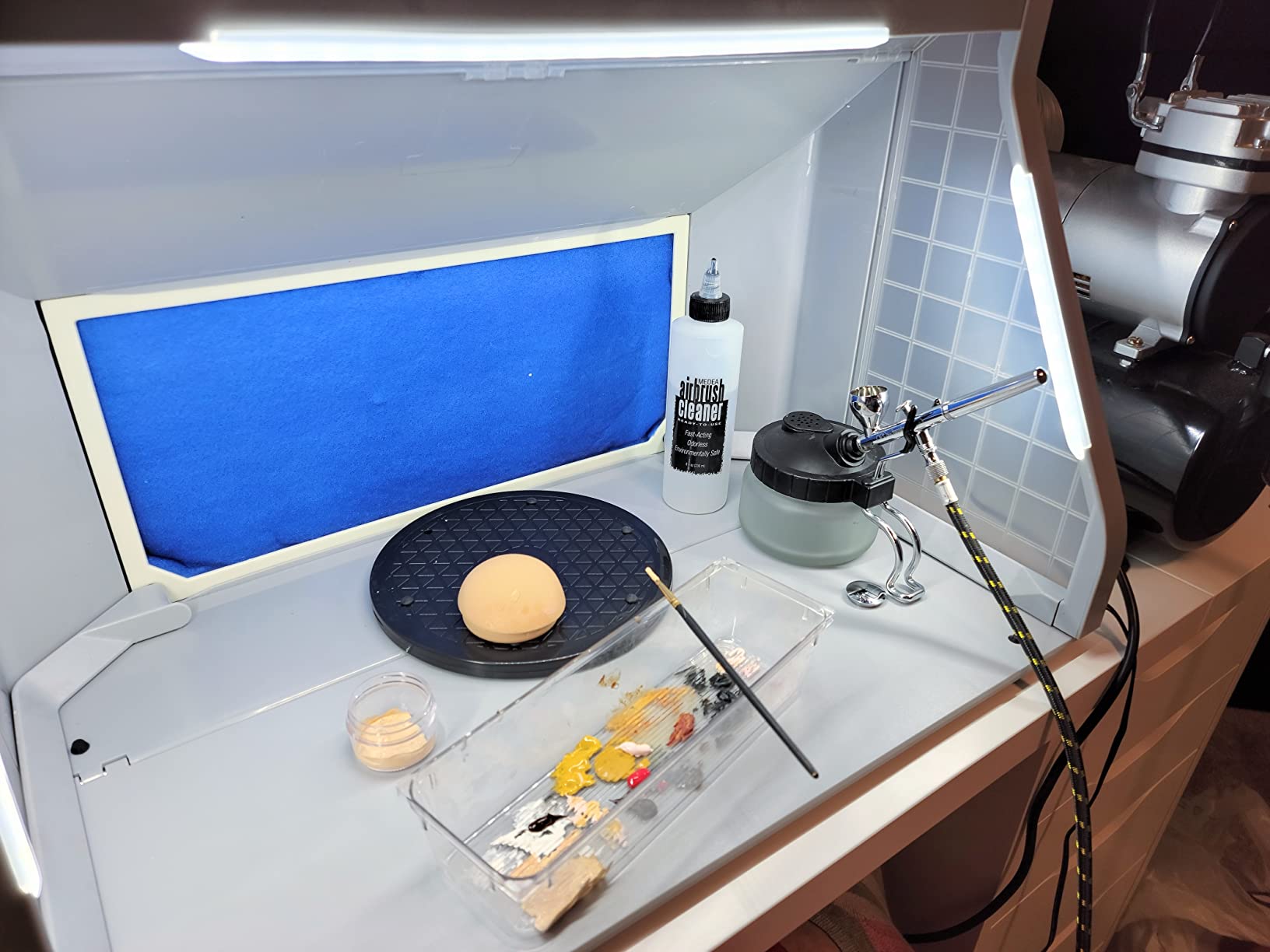 Anesty Airbrush Spray Booth with Dual Exhaust Fans & Stepless LED Control | Portable Foldable Paint Booth with Turntable, Filter and Hose for Model Painting, Miniatures & Crafts customer photo 2