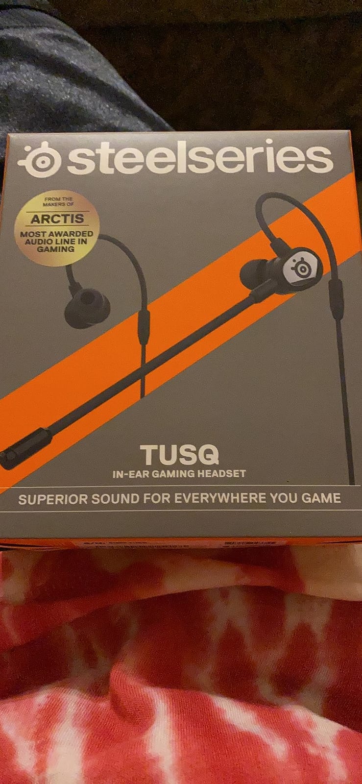 SteelSeries Tusq in-Ear Mobile Gaming Headset – Dual Microphone with Detachable Boom Mic – Ergonomic Suspension Design Earphones – for Mobile,Black customer photo 2