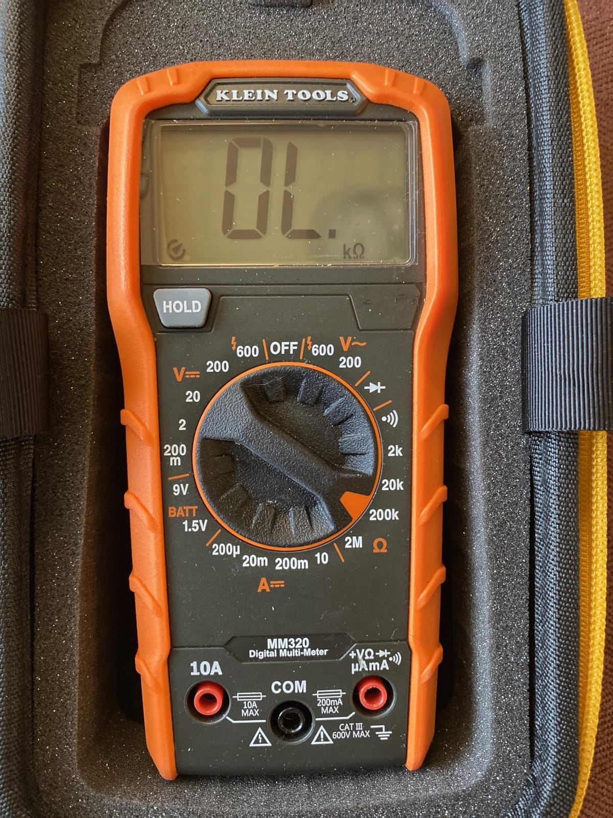 Klein Tools MM320KIT Digital Multimeter Electrical Test Kit, Non-Contact Voltage Tester, Receptacle Tester, Carrying Case and Batteries customer photo 2