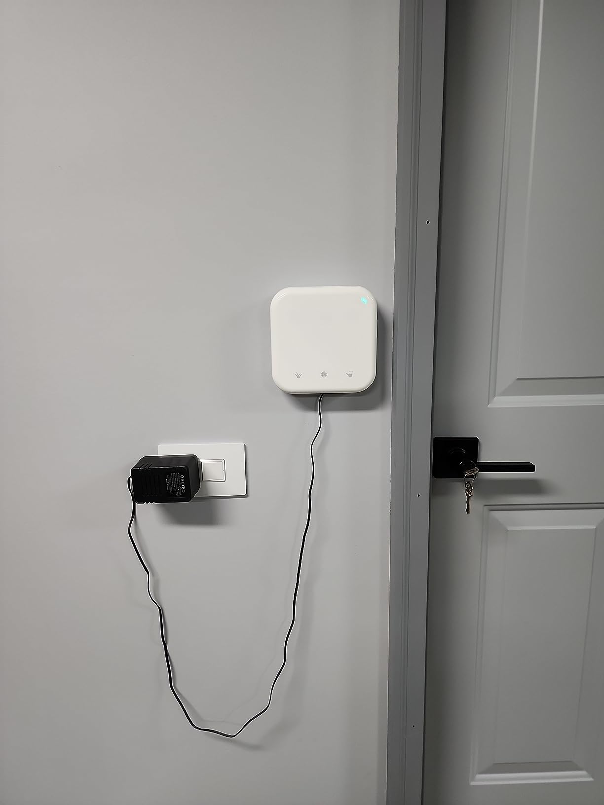 Netro Spark 16Zone Smart Sprinkler Controller Touch Buttons WiFi App-Based customer photo 2