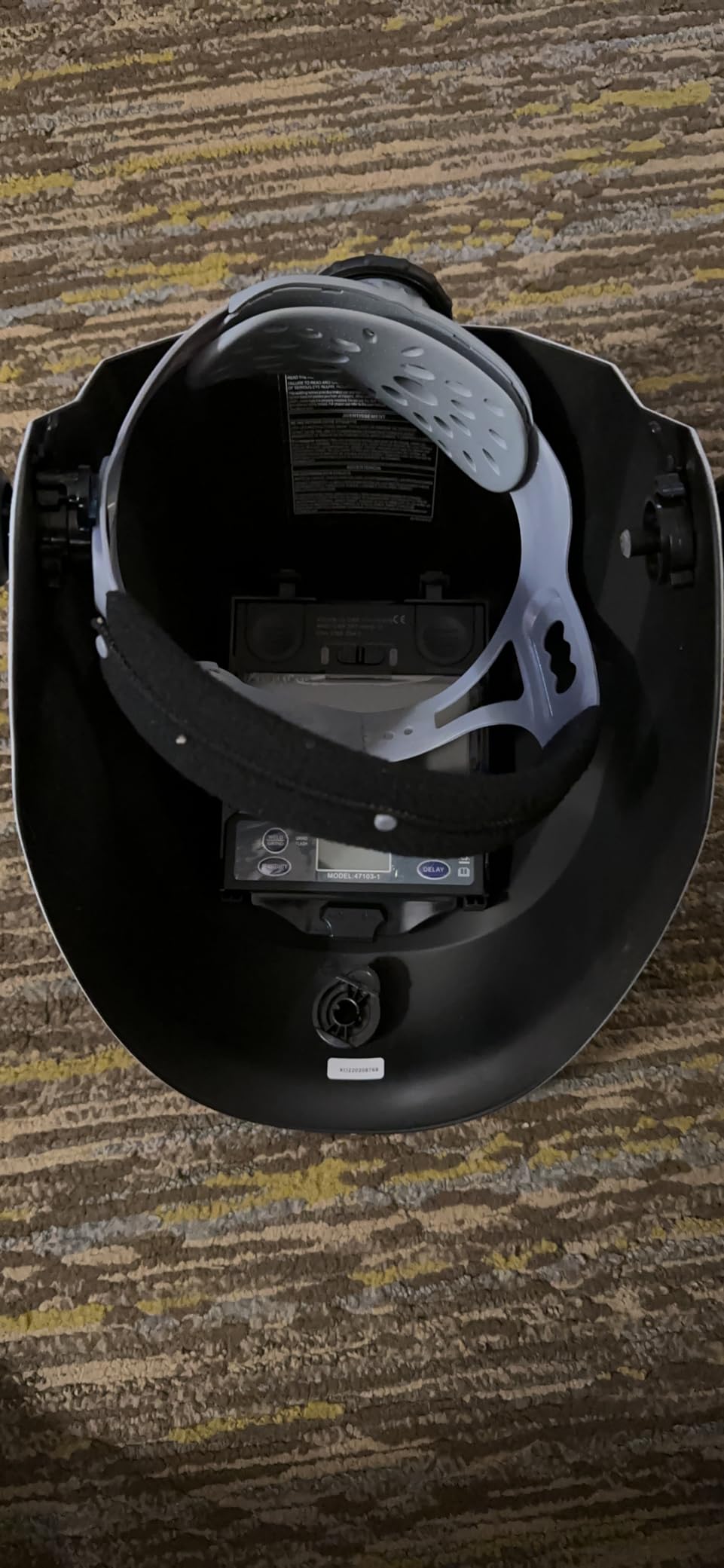 Jackson Safety Premium Graphic Welding Hood with ADF - Ultra Lightweight Auto Darkening Welding Helmet - ANSI Z87.1 (Multiple Styles) customer photo 2