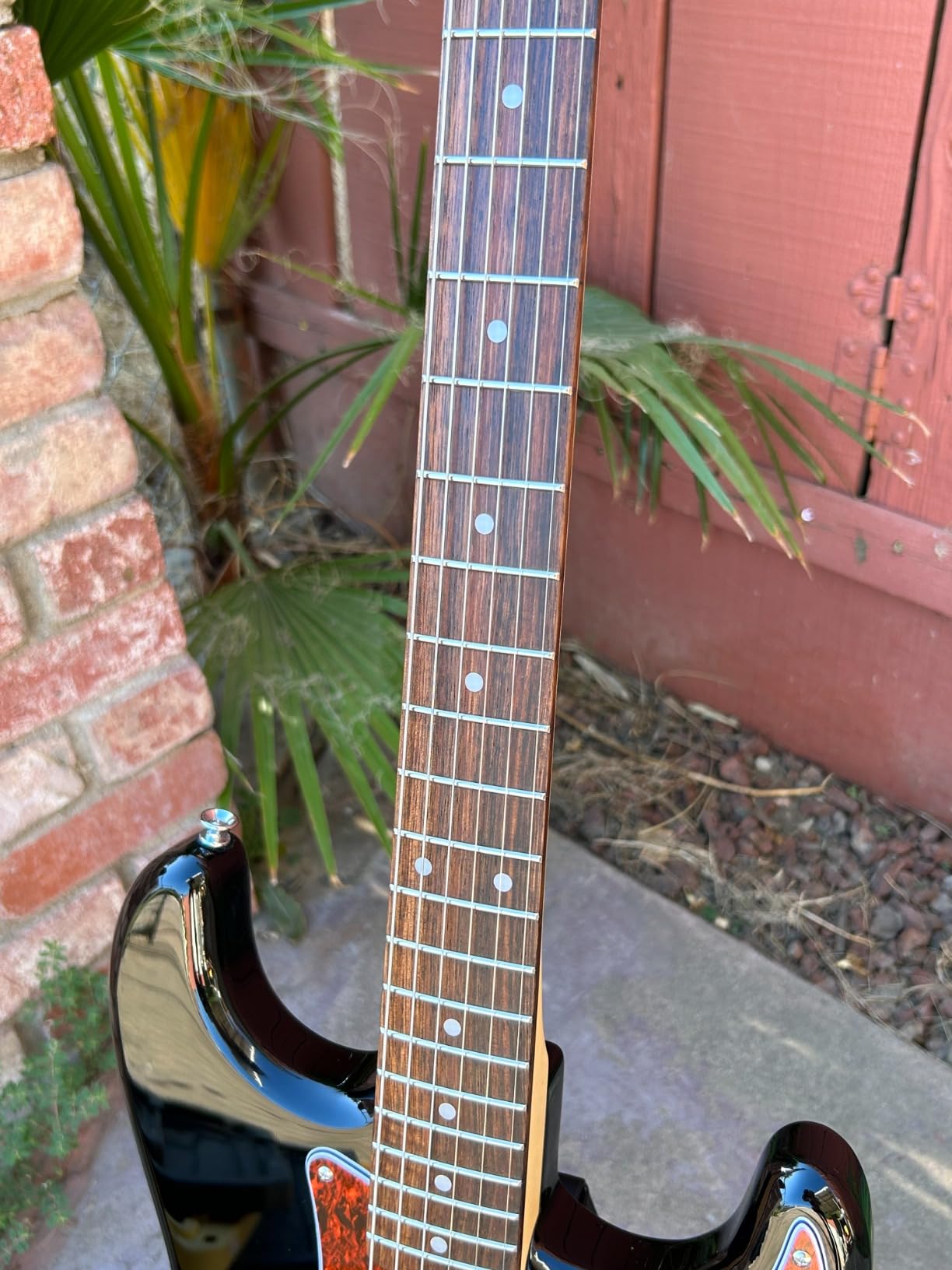 Fender Squier Affinity Stratocaster - Limited Edition Black, Bundle with Frontman 10G Amplifier, Gig Bag, Tuner, Instrument Cable, Strap, Picks, and Austin Bazaar Instructional DVD customer photo 2