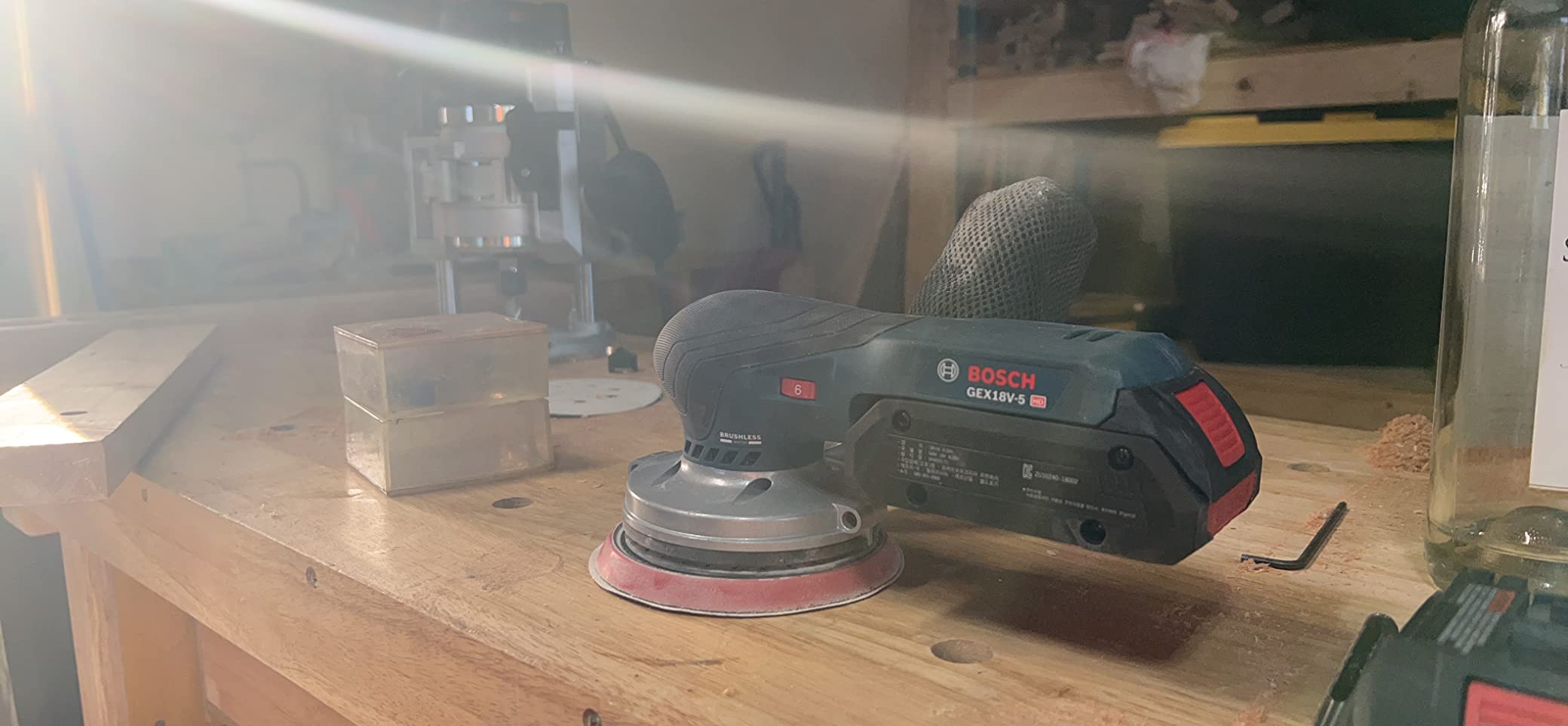 BOSCH GEX18V-5N 18V Brushless 5 Inch Cordless Random Orbit Sander (Bare Tool) customer photo 2
