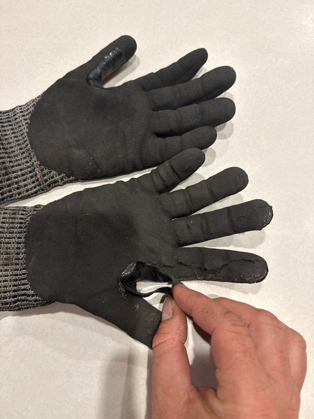 Schwer ProGuard High Level Cut Resistant Work Gloves for Extreme Protection, ANSI A9 Cut Gloves with Reinforced Thumb, Non Slip, Breathable, Durable, Touch-screen, Black 1 Pair(L 3326 customer photo 1
