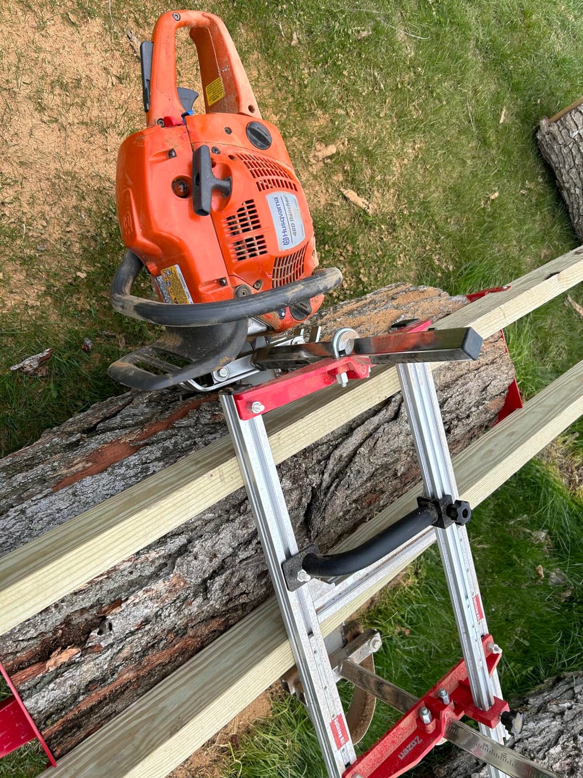 Zozen Chainsaw Mill, Fits 14”-36” Planking Milling Bar, Portable Sawmill customer photo 2
