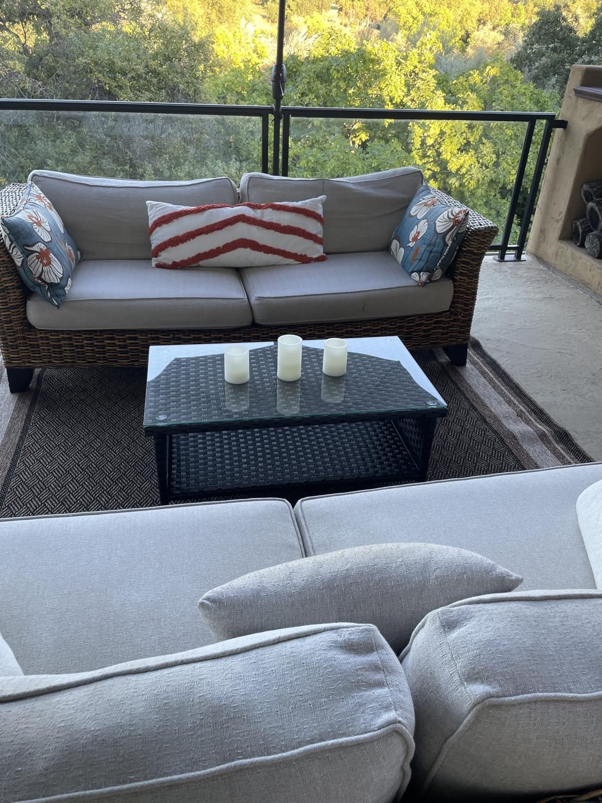 Outdoor Wicker Coffee Table Patio Furniture Garden Rattan 2-Layer Glass Table with Storage and Furniture Cover, Brown customer photo 1