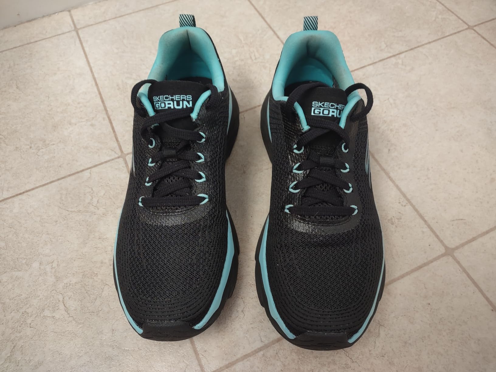 Skechers Women's Max Cushioning Elite Shoes customer photo 2