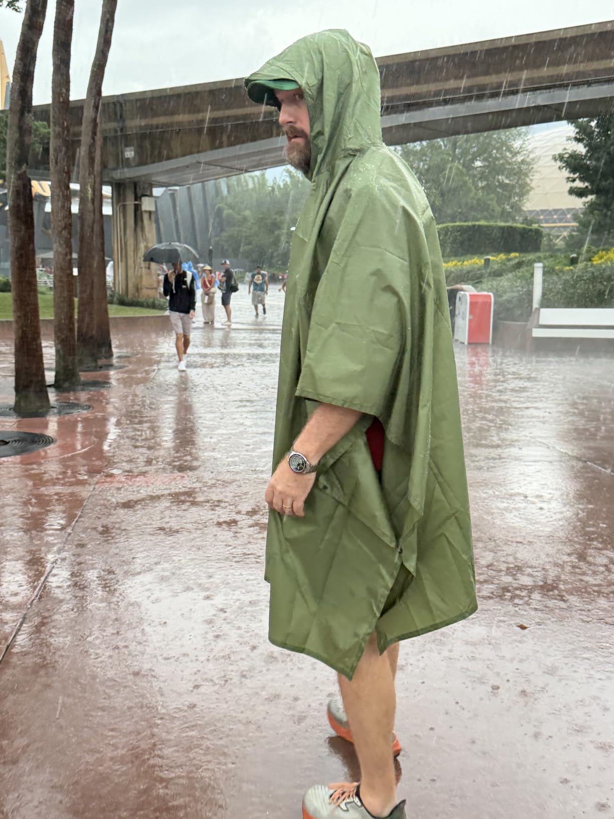 SaphiRose Hooded Rain Poncho Waterproof Raincoat Jacket for Men Women Adults customer photo 2